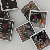 Set your vibe lapel pin - Love Kobi Co.